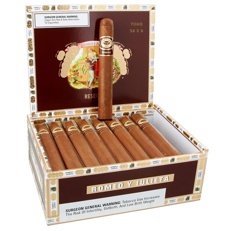 Romeo y Julieta Reserve — Toro · Box of 27